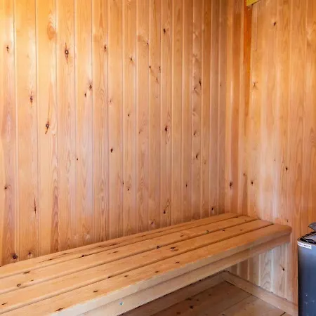 Ccvii Holiday home *